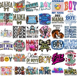 Puede incluir: Una colecci&oacute;n de dise&ntilde;os gr&aacute;ficos coloridos con las palabras "Boy Mom", "Boy Mama" y "Mom of Boys". Los dise&ntilde;os presentan varias fuentes, patrones e im&aacute;genes, incluyendo lazos, corazones y un dinosaurio.