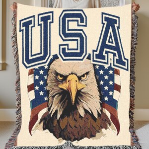 USA Woven blanket, woven America blanket, Made in the USA gift, large patriotic blanket, God bless America woven large wall tapestry, fringe