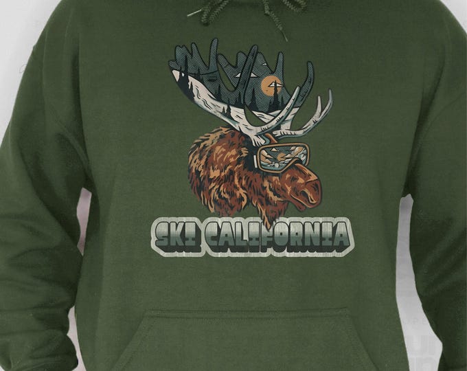 Vintage Ski California Moose Sweatshirt, Retro Moose Ski Hoodie, Gift for Nature Lover, Nature Hoodie, Moose Sweatshirt, Mountain hoodie