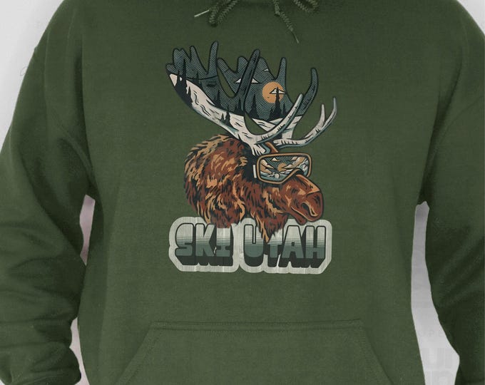 Vintage Ski Utah Moose Sweatshirt, Retro Moose Ski Hoodie, Gift for Nature Lover, Nature Hoodie, Moose Sweatshirt, Mountain Hiking Gift