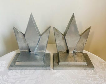 Vintage Brutalist Bookends – Heavy Cast Aluminum, Crown or Flame Design – Industrial Mid-Century Modern Decor