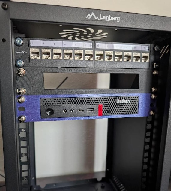 Lenovo ThinkCentre Tinyシリーズ用10インチラックマウント | (M720Q
