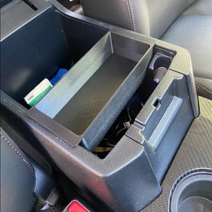 Organisationsfack för mittkonsol till Toyota 4Runner Gen5