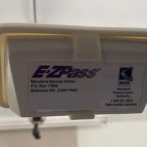 EZ Pass Holder/Mount - Suction Holder - Sleek & Durable