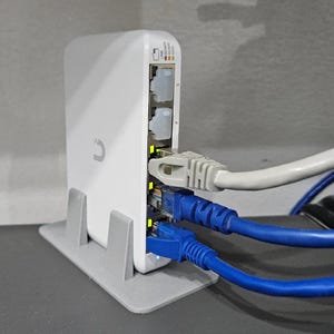 Ubiquiti Unifi USW Flex Mini Desk Stand | Durable - Sturdy
