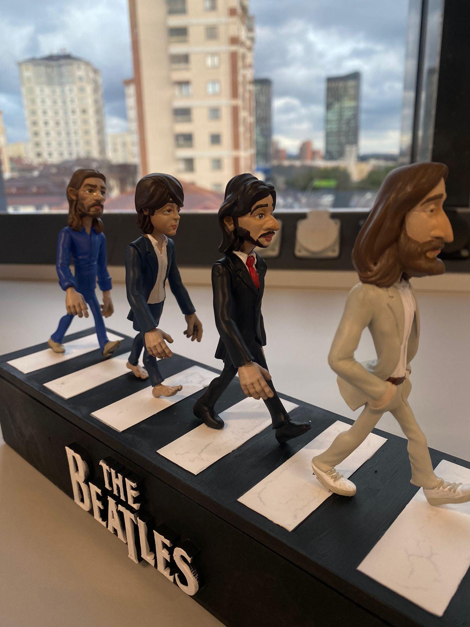 限定 ビートルズ Abbey Road オルゴールフィギュア フランクリンミント 限定 ビートルズ Abbey Road オルゴールフィギュア フランクリン