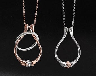 Personailzed Ring Holder Silver Necklace, Hands Holding D20 Dice Necklace, Wedding Ring Keeper, DND Wedding Jewelry Gifts for Her