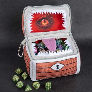 Mimic Dice Chest and DND Dice Storage Case, Dice Bag and Carabiner for 150 Dice, Dice Holder, Dice Vault, Dice Jail, Bag Charm, DND Gifts