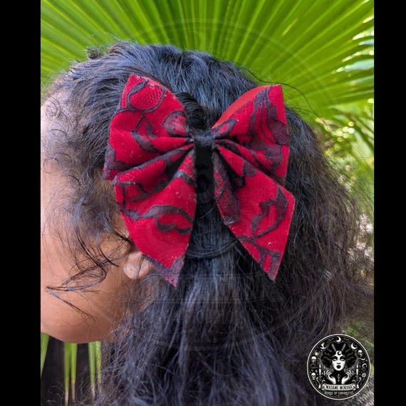 Victorian Goth Hair Bow – Red Velvet & Black Lace - Etsy display picture 1