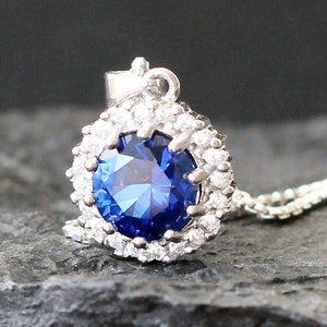 8 mm Sapphire Necklace Genuine Lab Grown Sapphire pendant Royal Blue sapphire necklace Cut brilliant real sapphire birthstone necklace Gift