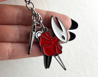 Hollow Knight Keychain, Boss Hornet Pendant Gamer Gift Metal Keychain