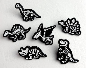Dinosaur Skeleton Pins, Dino Bones Enamel Pin Garment Badge Metal Pins Edgy Dark Accessories