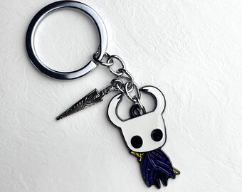 Hollow Knight Keychain, The Knight Pendant Gamer Gift Metal Keychain