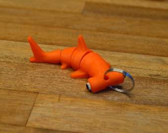 Articulated Hammerhead Shark Keychain 3D Printed Flexible Fish Ocean Animal Fidget Toy Unique Sea Creature Gift for Men Women Kids