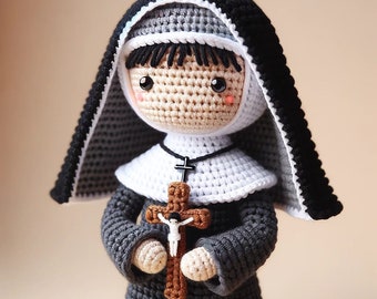 Crochet Pattern: Amigurumi Nun