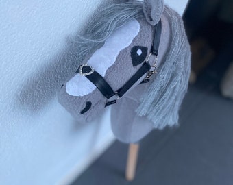 Beautiful gray mare hobby horse hobby horse. sturdy halter and stick are included.