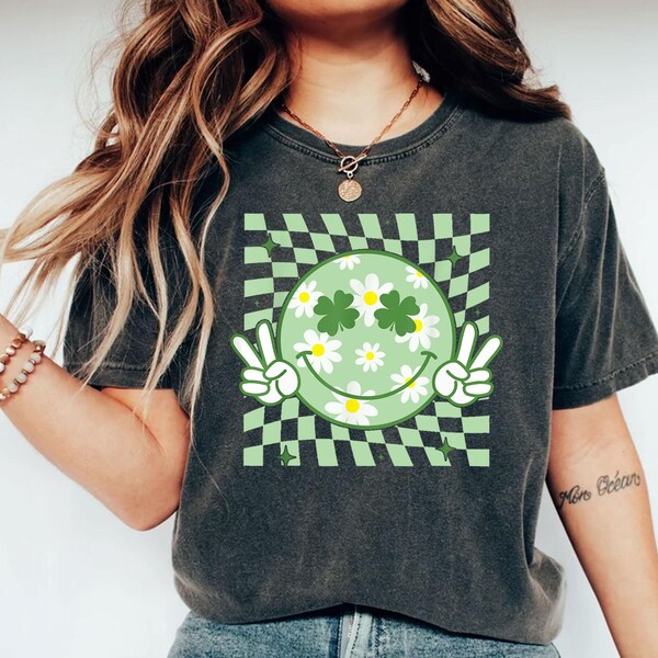 PF Shamrock Smiley Face Tee