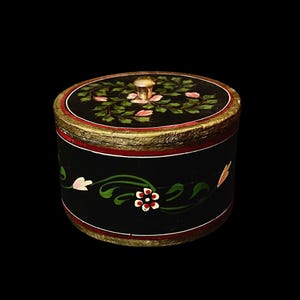 Antike Blumen Schmuckschatulle: Europäische Volkskunst Schmuckschatulle