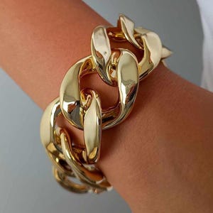 Chunky Acrylic Chain Bracelet, Large Link Chain Bracelet, Oversized Statement Bracelet, Retro Resin Bracelet, Huge Thick Curb Chain Bracelet