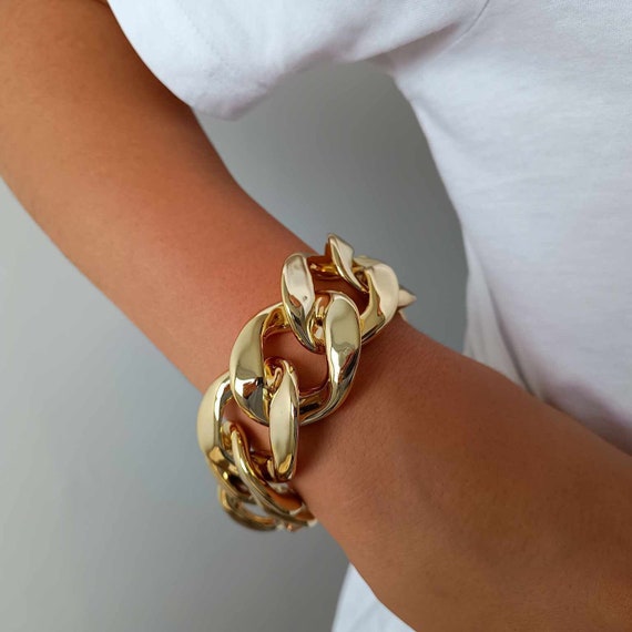 Acrylic chain bracelet discount