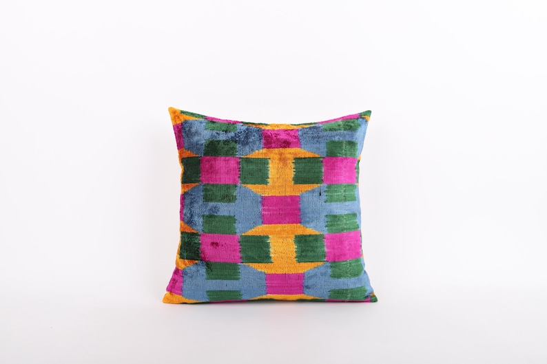 HeraStoree Silk Velvet Ikat Pillow Cover - Thumbnail 2