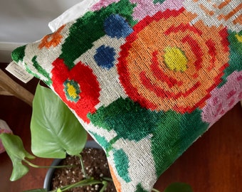 Orange Floral ikat Velvet Pillow,Coloeful Pillow Covers 12x20,Lumbar ikat Pillow, Velvet throw Pillow, Velvet ikat Pillows Lumbar,Sofa Decor