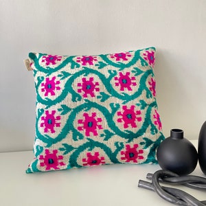 Colorful Velvet Pillow,Pink Green Velvet ikat,16x16 , Velvet ikat Pillow Case,Sofa Home Decor Velvet ikat Cushion,Decorative Pillow