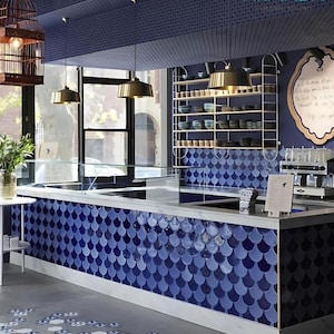 Cobalt Blue Fish Scale Ceramic Tile,Glossy Blue Fan Shaped Tile for Kitchen or Backsplash,Modern Fish Scale Wall Tile , 10 sqft (1m2)
