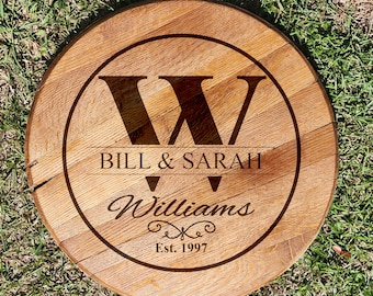 Cabeza de barril de bourbon grabada para libro de visitas de aniversario o boda