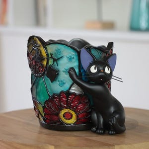 Der offizielle Studio Ghibli Kiki Lieferservice Buntglas Diorama Planter Bild 8