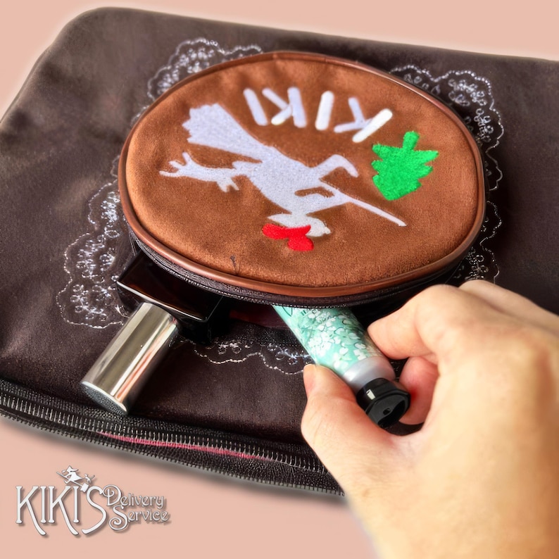 Officiellt Studio Ghibli Kikis Delivery Chokladkaka Multifunktionsfodral Levererat från Japan bild 3