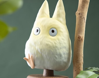 Enfeite oficial do Pequeno Totoro do Studio Ghibli, enviado do Japão.