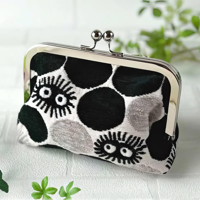 Official Studio Ghibli My Neighbor Totoro Soot Sprite Gobelin Kiss Lock Pouch image 1