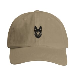 Casquette Berger Allemand Brodée Accessoire Mode Canin pour Amoureux des Chiens, Chapeau Confortable et Stylé, Cadeau Unique Idéal Khaki