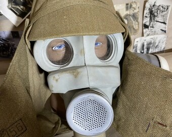 実物美品　ソビエト時代　ハンガリー軍M87 ガスマスク Φ286ソ連軍式 実物美品 ソビエト時代 ハンガリー軍M87 ガスマスク Φ286ソ連軍式