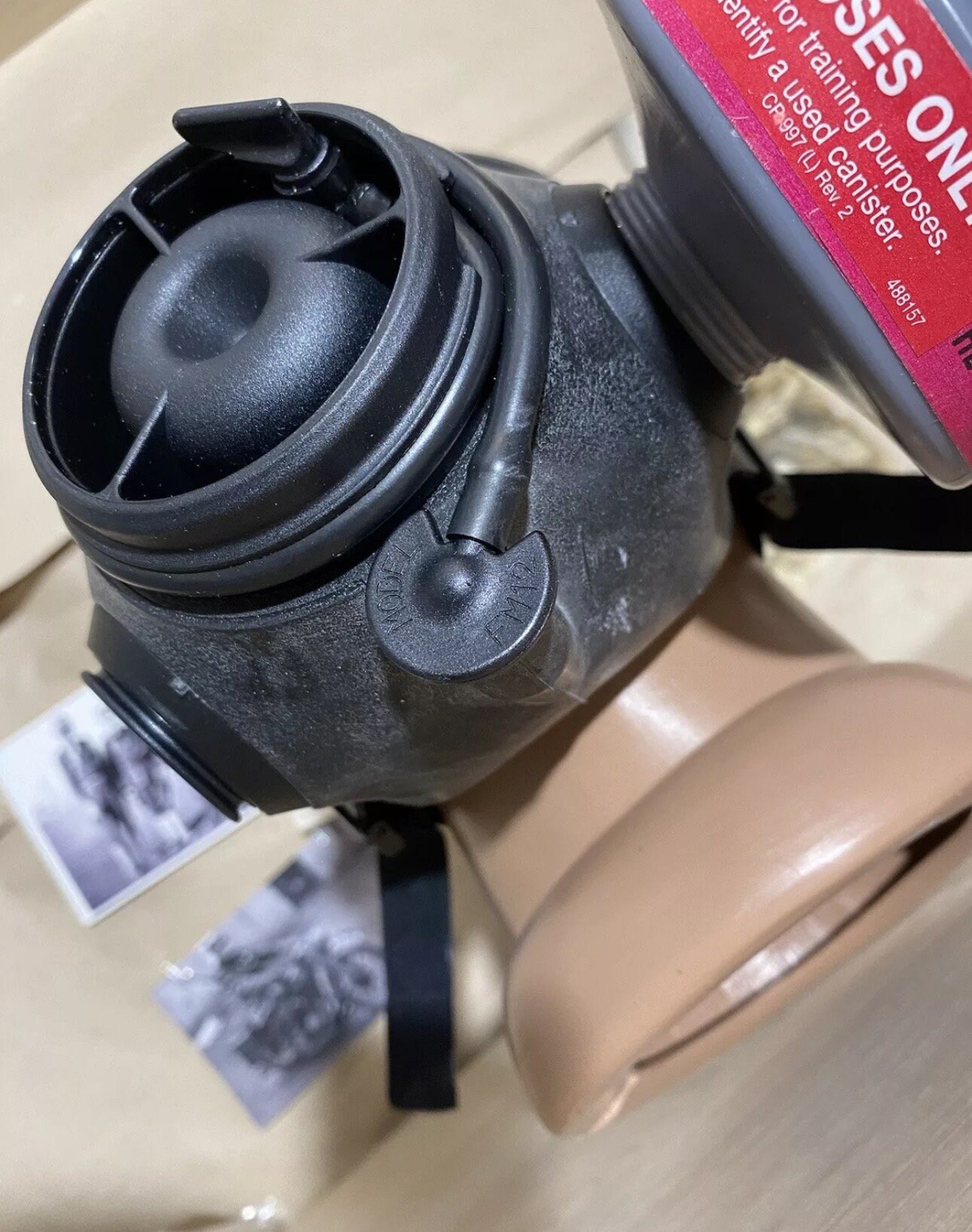 Protection Gas Mask Vintage AVON FM12 GB Great Britain 100