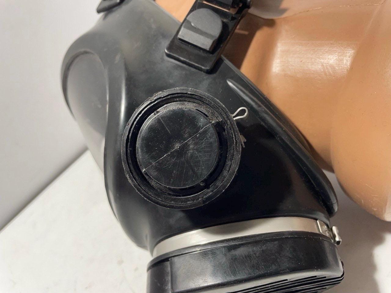 2008 Protection Panoramic Gas Mask BRIZ 4301m PPM Russia Vintage