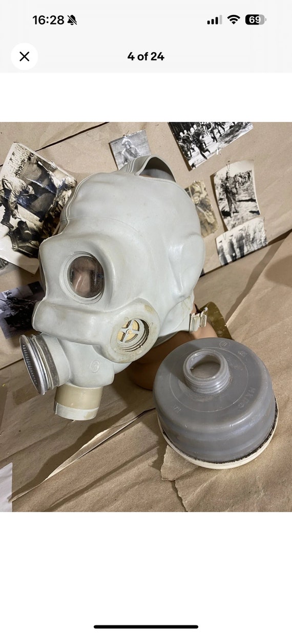 Soviet USSR Military vintage protection gas mask … - image 3