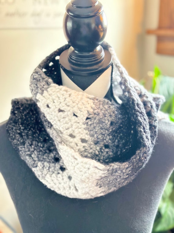 Gray Black and White Chevron Stitch Scarf