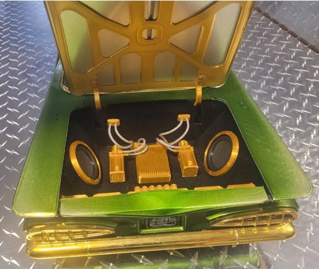 Sac City Beats RC Scale Bluetooth Speaker Trunk Kit for Redcat