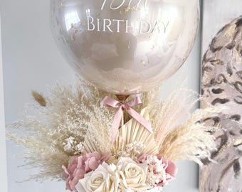 Personalised bubble balloon with flowers