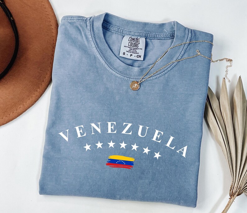 Venezuela 7 Estrellas Shirt, Hispanic Heritage Month Gift, Venezuelan Flag Tee for Men Women imagem 3