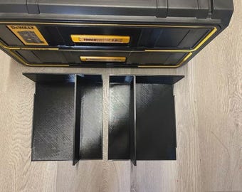 DeWalt ToughSystem 2.0 2-Drawer Organizer: 3-Way Divider (Digital File)