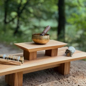 Mesa de altar de meditación de roble: soporte para puja de oración zen japonesa