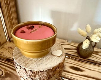 Granatapfel - funky fruchtige Duftkerze aus Rapswachs in Tongefäß - Geschenk für Hebammen, Therapeuten - Geburtstag - Ostern - Frühling