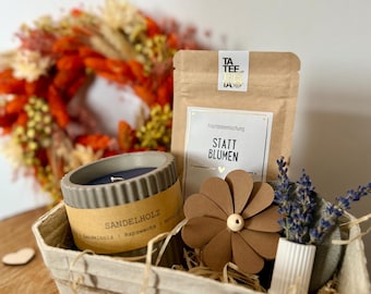 Geschenkset - Sandelholz Kerze mit Botschaft nach Wahl + Tee + Vase - Dankeschön Therapeutin, Hebamme, Geburtstag, Sommer Kerze