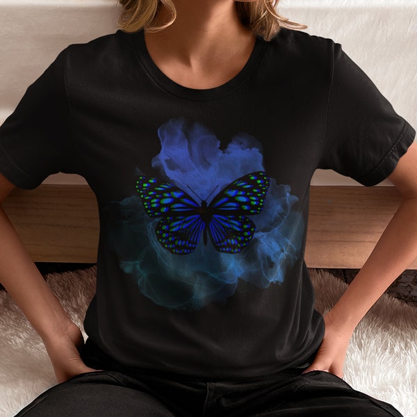 Butterfly shirt, cute women outfit, butterfly gifts, Mothers day shirt, gift for her, gift for him, trendy shirt.