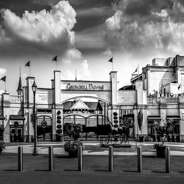 Churchill Downs | Kentucky | Derby | Horse Racing Photography | Black & White Photography | Print | Canvas | Metal | Acrylic