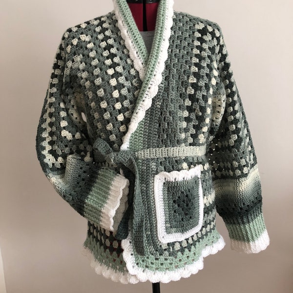 pull laine cupcake en crochet manches longues coloris verts