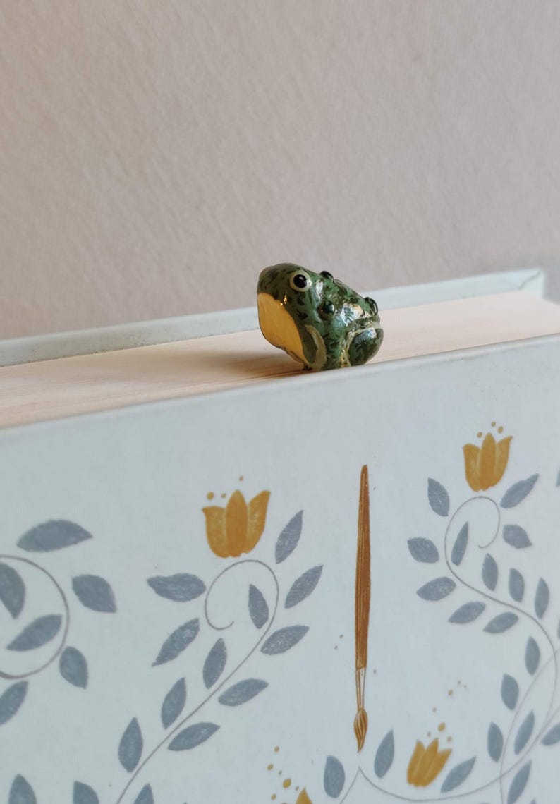 Toad Paperclip Clay Bookmark Paperclip Figurine | Toad | Cute | Minimal | Bookish - Etsy